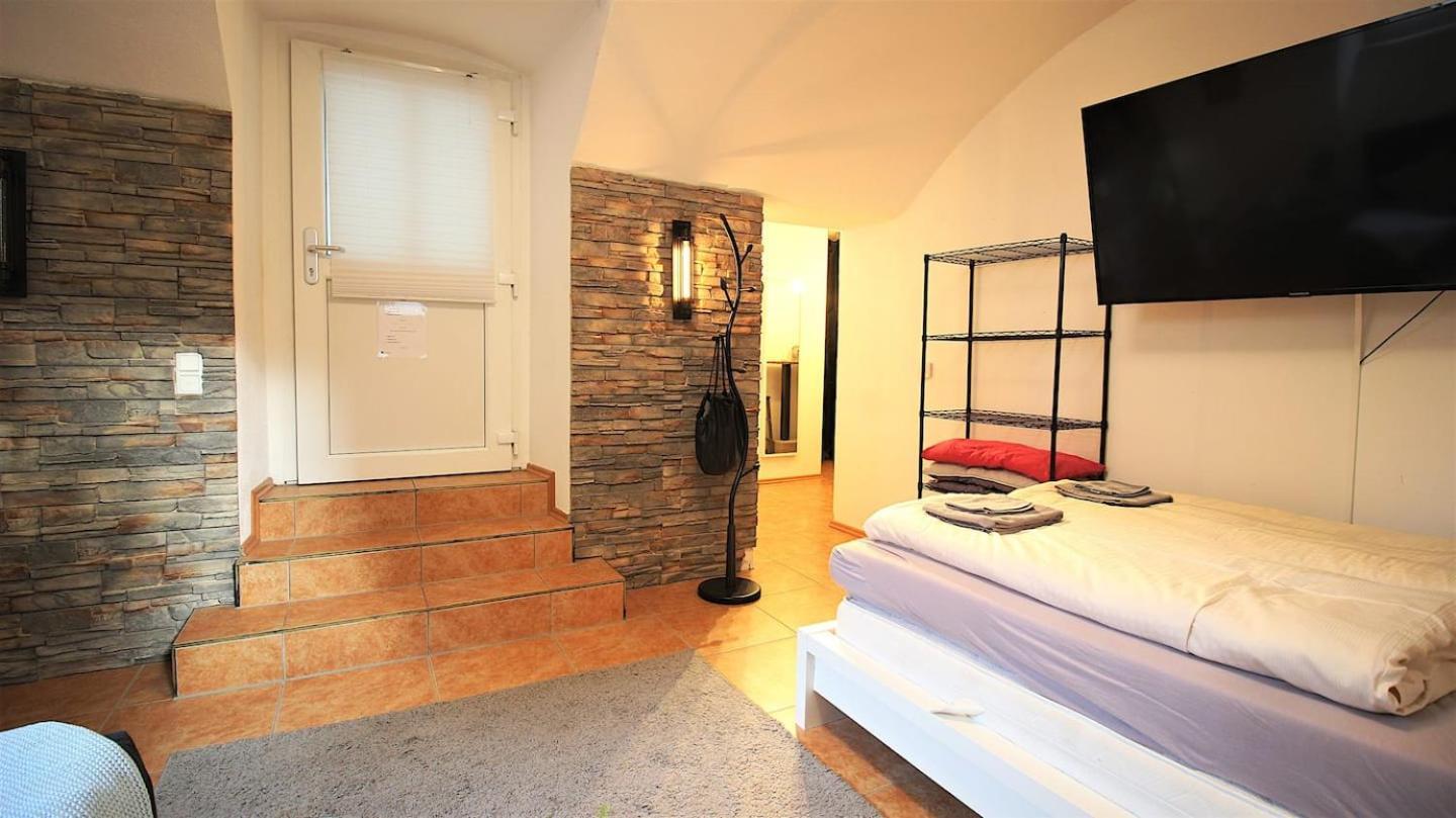 Fully Equipped Apartment Near Main Station Würzburg Kültér fotó