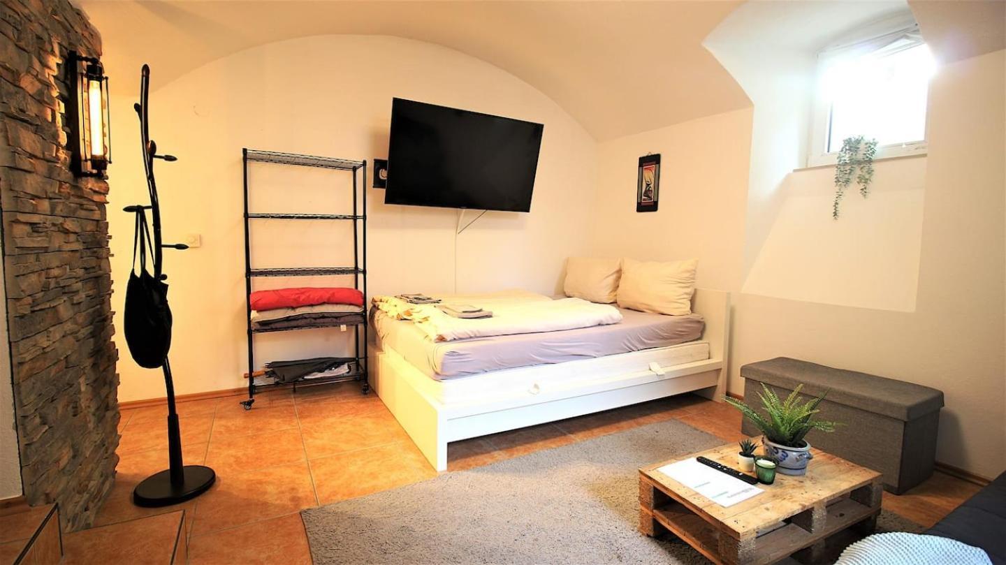 Fully Equipped Apartment Near Main Station Würzburg Kültér fotó