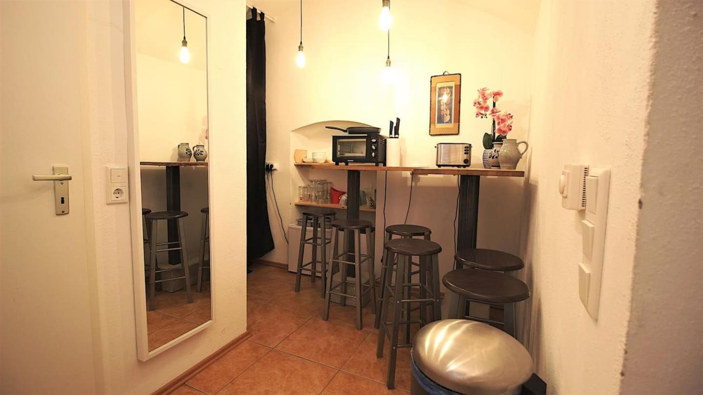 Fully Equipped Apartment Near Main Station Würzburg Kültér fotó